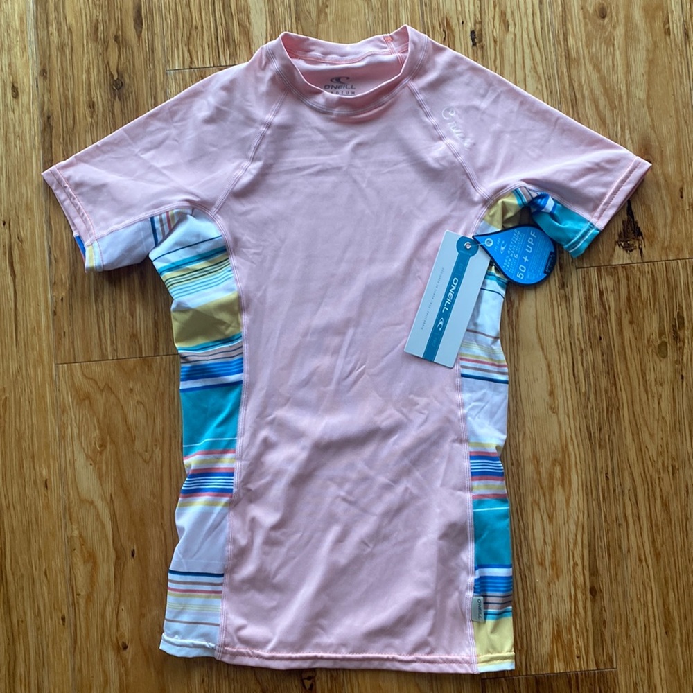 NWT O’Neill rash guard size M